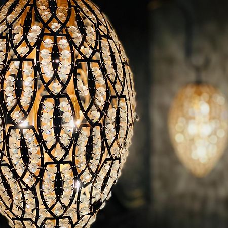 The Popinjay Hotel Ларкхол Екстериор снимка
